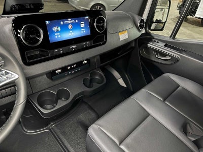 2026 Mercedes-Benz Sprinter 2500 High Roof I4 Diesel HO 170 RWD