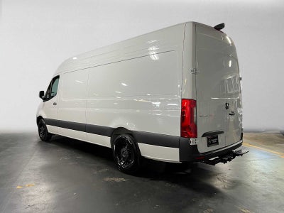 2026 Mercedes-Benz Sprinter 2500 High Roof I4 Diesel HO 170 RWD