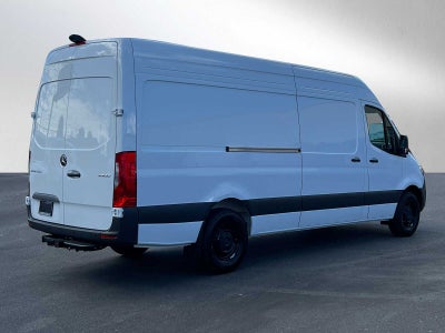 2026 Mercedes-Benz Sprinter 2500 High Roof I4 Diesel HO 170 RWD