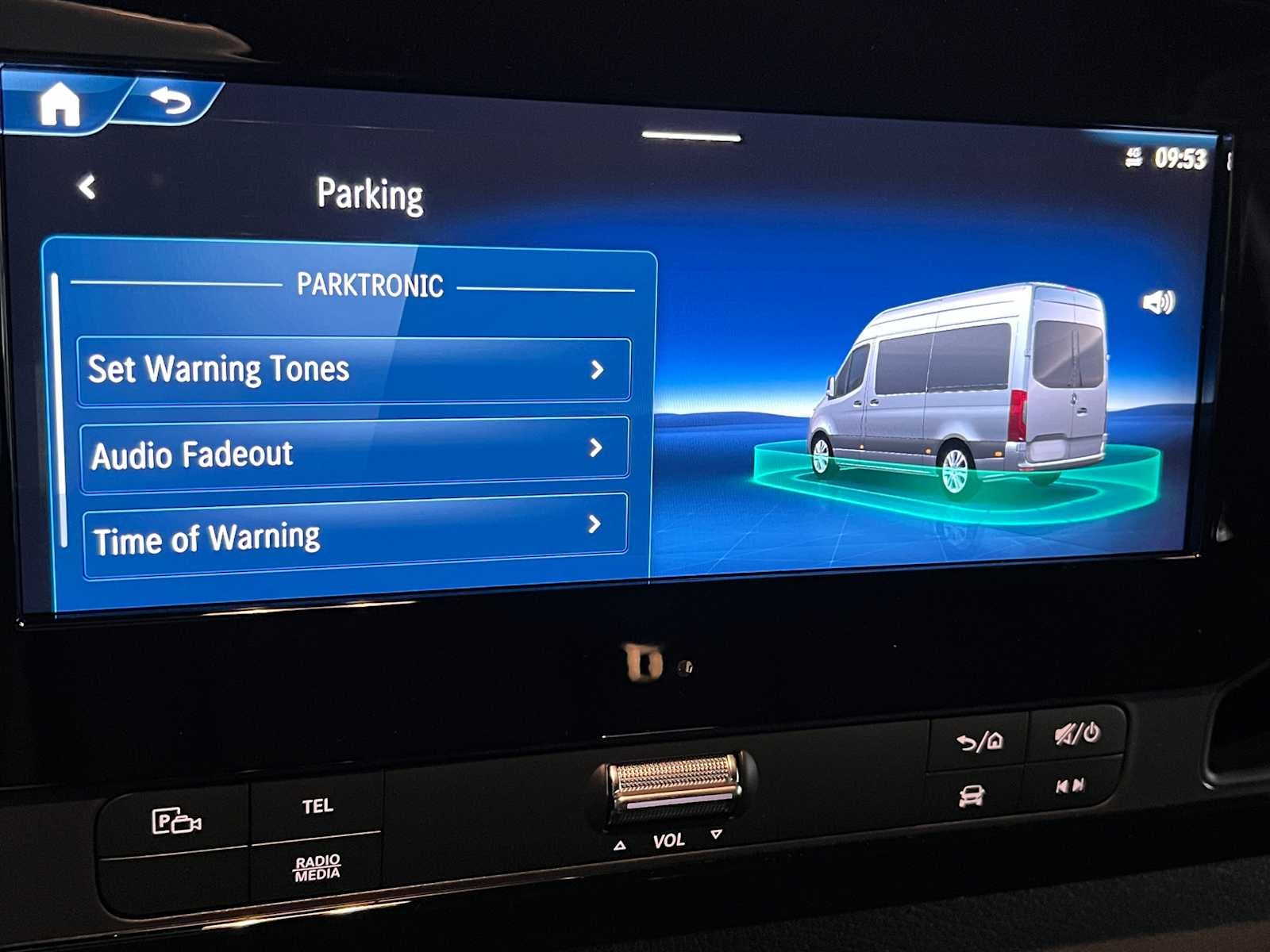 2026 Mercedes-Benz Sprinter 2500 High Roof I4 Diesel HO 170 RWD