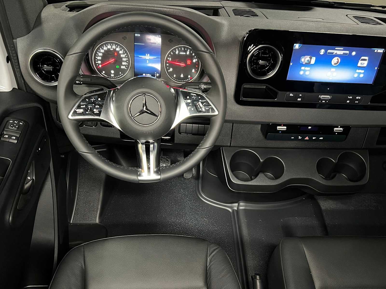 2026 Mercedes-Benz Sprinter 2500 High Roof I4 Diesel HO 170 RWD