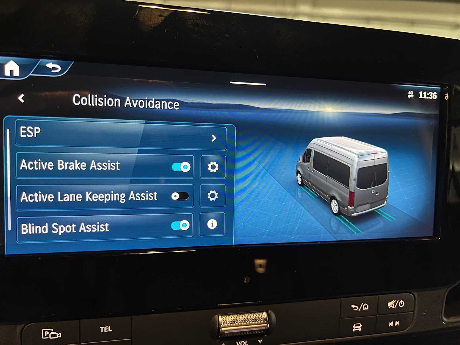 2026 Mercedes-Benz Sprinter 2500 High Roof I4 Diesel HO 170 RWD
