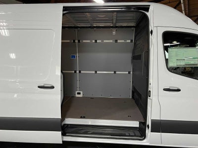 2026 Mercedes-Benz Sprinter 2500 High Roof I4 Diesel HO 170 RWD