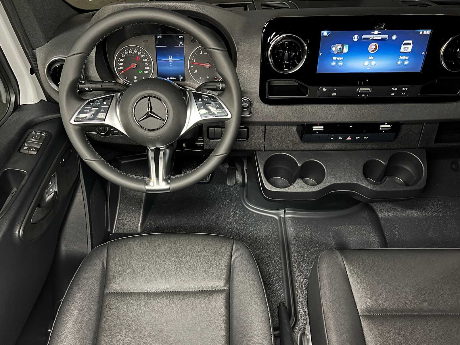 2026 Mercedes-Benz Sprinter 2500 High Roof I4 Diesel HO 170 RWD