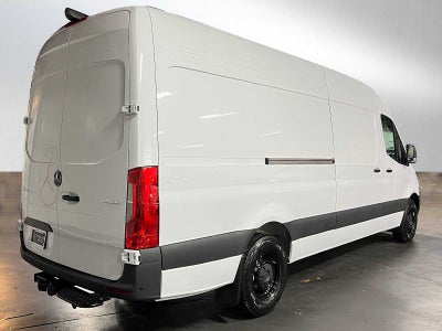2026 Mercedes-Benz Sprinter 2500 High Roof I4 Diesel HO 170 RWD