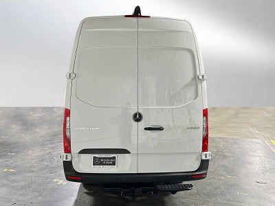 2026 Mercedes-Benz Sprinter 2500 High Roof I4 Diesel HO 170 RWD