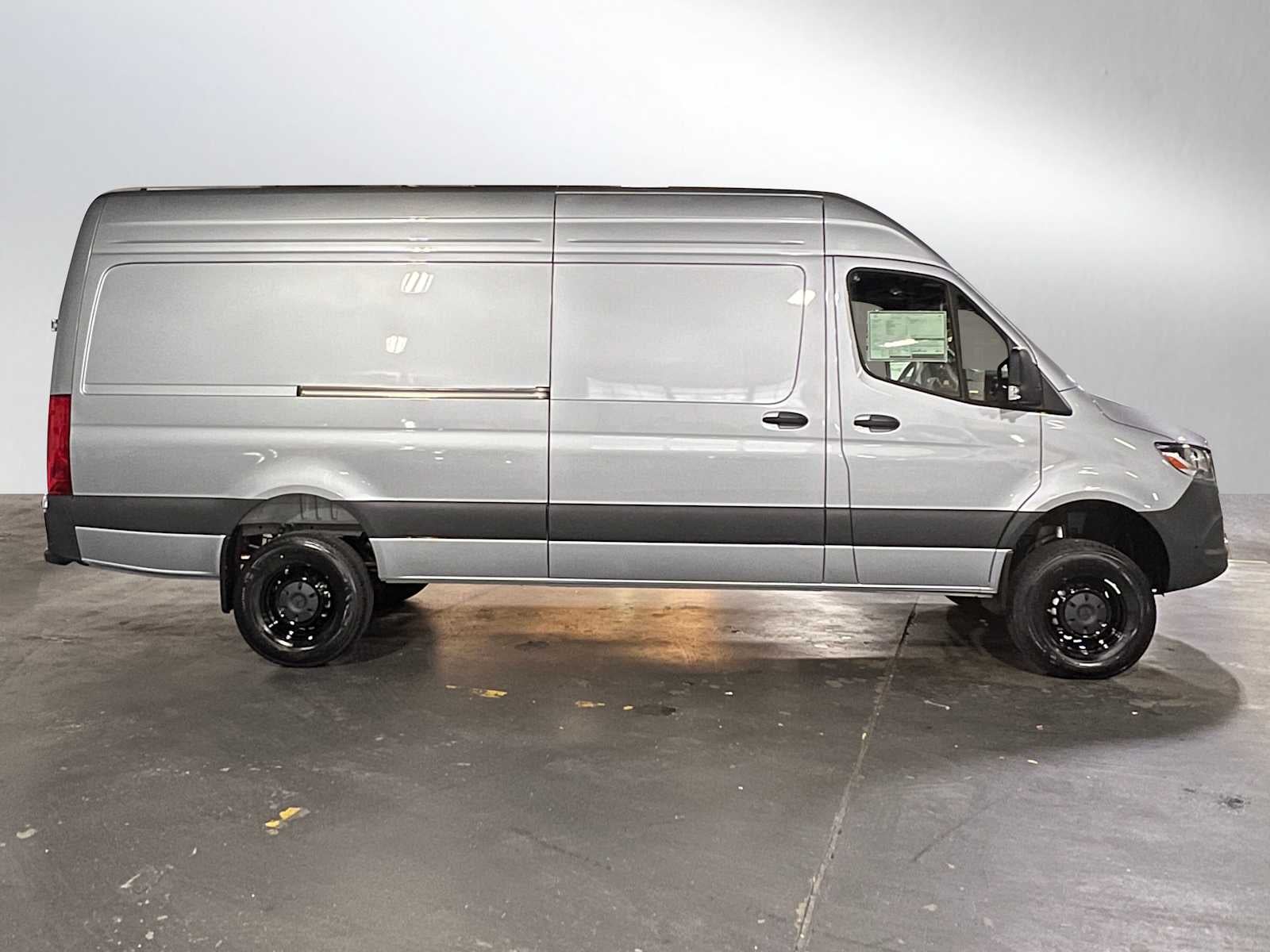 2025 Mercedes-Benz Sprinter Cargo Van 2500 High Roof I4 Diesel HO 170 AWD