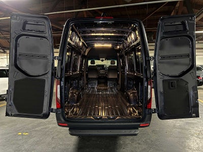 2026 Mercedes-Benz Sprinter 2500 High Roof I4 Diesel HO 170 AWD