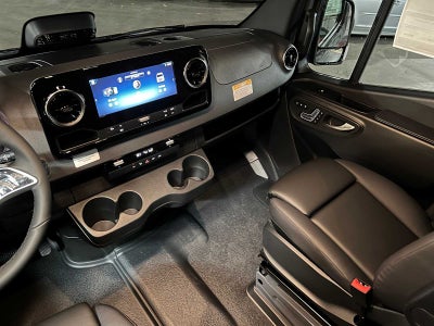 2026 Mercedes-Benz Sprinter 2500 High Roof I4 Diesel HO 170 AWD