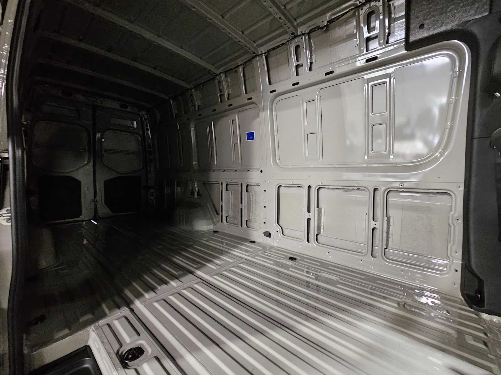 2026 Mercedes-Benz Sprinter 2500 High Roof I4 Diesel HO 170 AWD