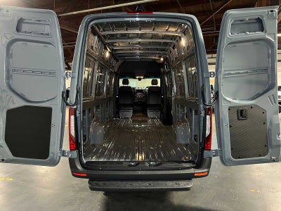 2026 Mercedes-Benz Sprinter 2500 High Roof I4 Diesel HO 170 AWD