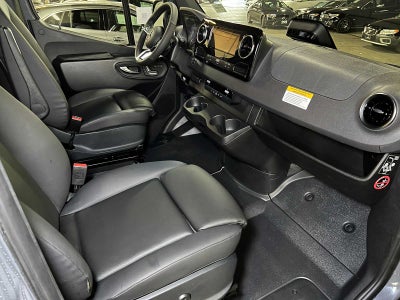 2026 Mercedes-Benz Sprinter 2500 High Roof I4 Diesel HO 170 AWD