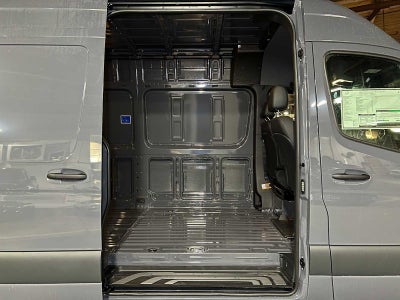 2026 Mercedes-Benz Sprinter 2500 High Roof I4 Diesel HO 170 AWD