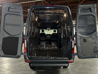 2026 Mercedes-Benz Sprinter 2500 High Roof I4 Diesel HO 170 AWD