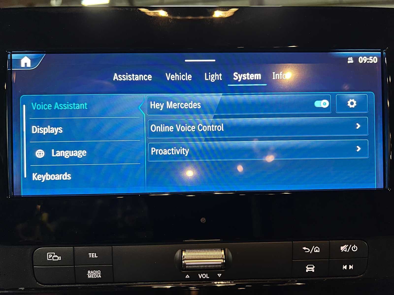 2026 Mercedes-Benz Sprinter 2500 High Roof I4 Diesel HO 170 AWD