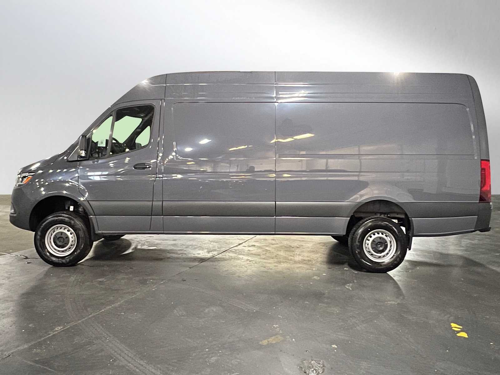 2026 Mercedes-Benz Sprinter 2500 High Roof I4 Diesel HO 170 AWD