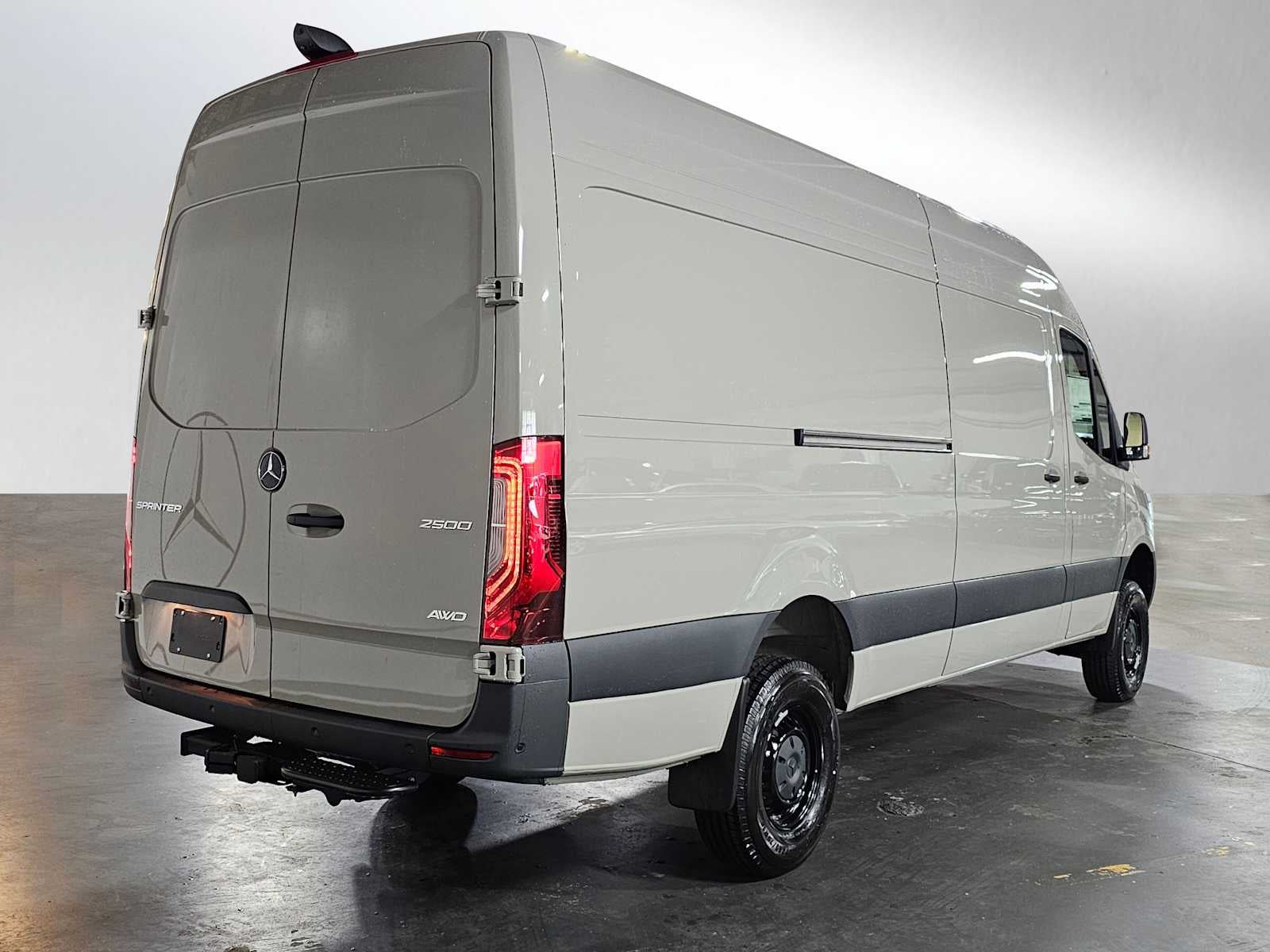 2026 Mercedes-Benz Sprinter 2500 High Roof I4 Diesel HO 170 AWD