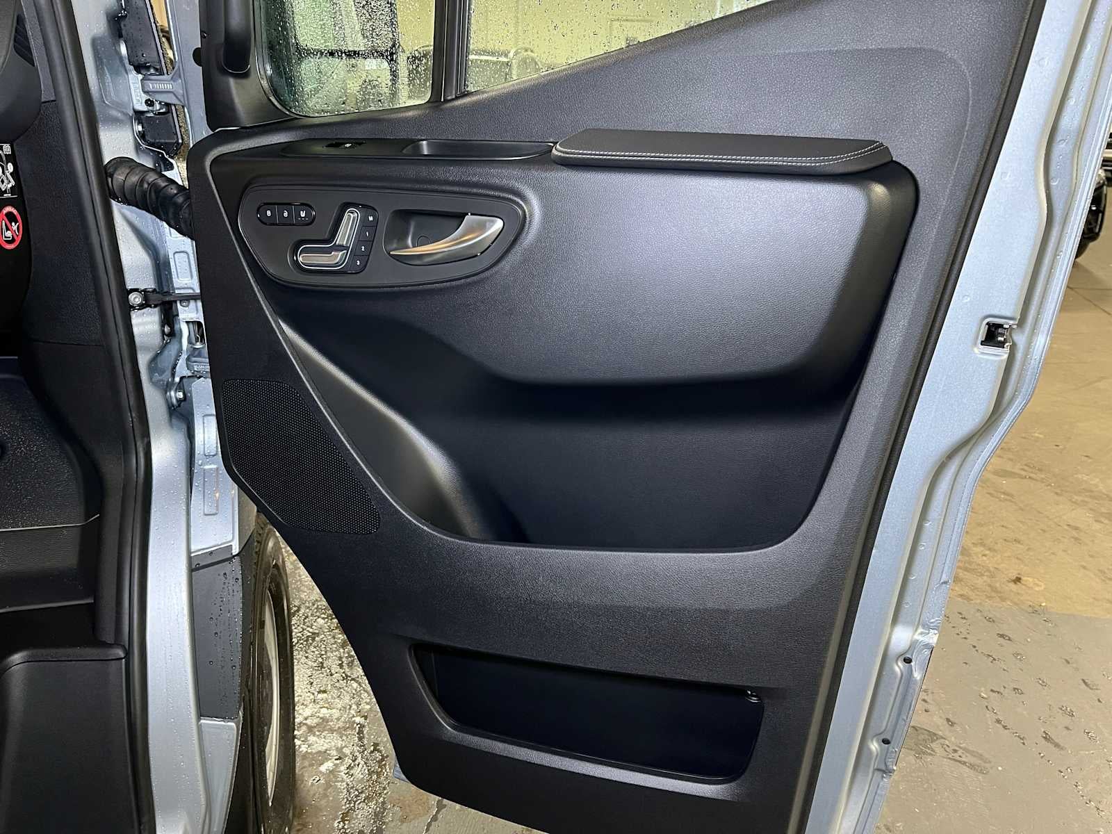 2026 Mercedes-Benz Sprinter 2500 High Roof I4 Diesel HO 170 AWD