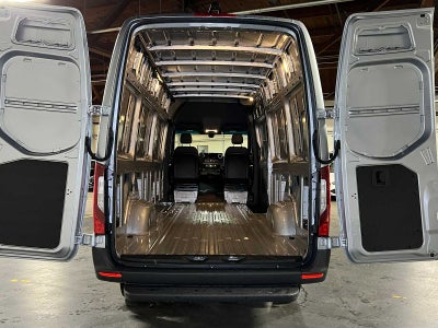 2026 Mercedes-Benz Sprinter 2500 High Roof I4 Diesel HO 170 AWD