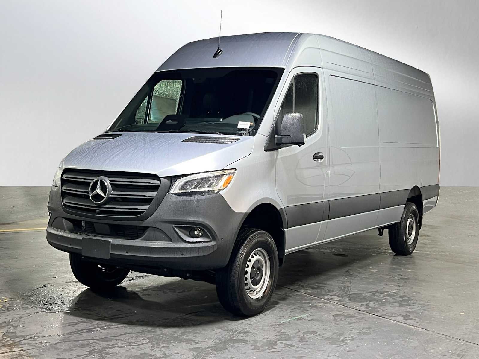 2026 Mercedes-Benz Sprinter 2500 High Roof I4 Diesel HO 170 AWD