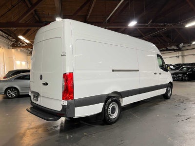 2025 Mercedes-Benz Sprinter Cargo 2500 High Roof HO 170 RWD