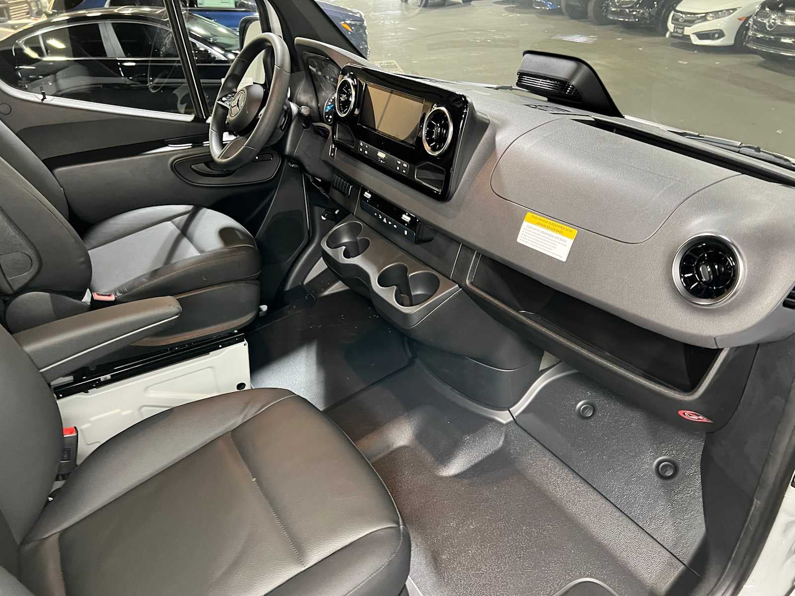 2025 Mercedes-Benz eSprinter Cargo Van 2500 High Roof HO 170 RWD