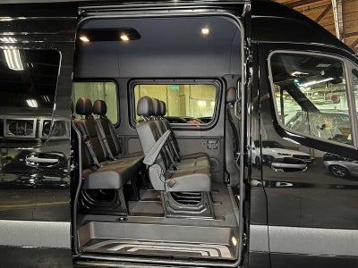 2025 Mercedes-Benz Sprinter Passenger Van 2500 Standard Roof I4 Diesel 144 RWD