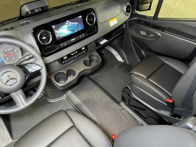 2025 Mercedes-Benz Sprinter Passenger Van 2500 Standard Roof I4 Diesel 144 RWD
