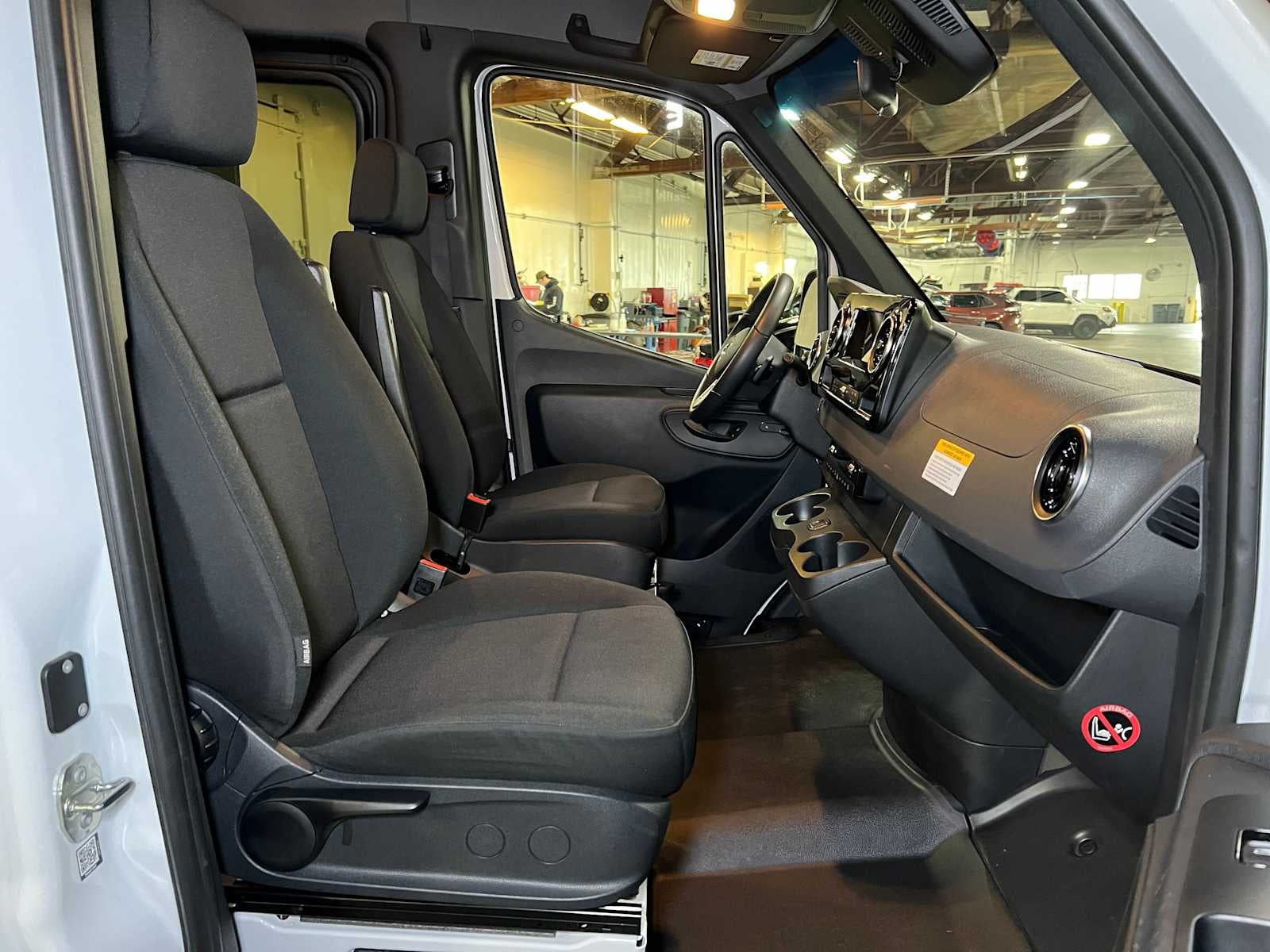 2024 Mercedes-Benz Sprinter Passenger Van 2500 Standard Roof I4 Diesel 144" RWD