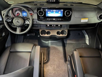2025 Mercedes-Benz Sprinter Passenger Van 2500 Standard Roof I4 Diesel HO 144 RWD