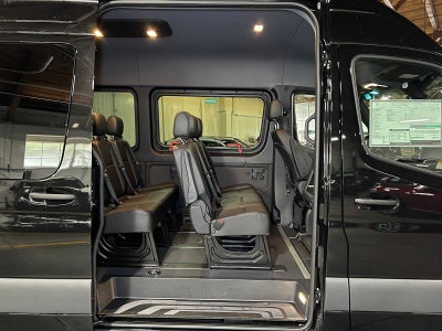 2025 Mercedes-Benz Sprinter Passenger Van 2500 Standard Roof I4 Diesel HO 144" RWD