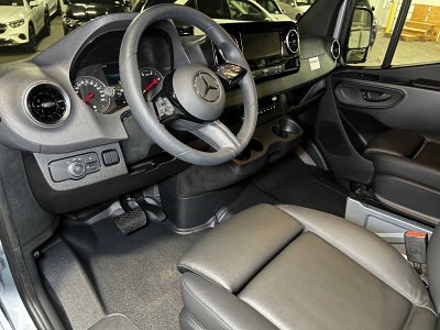 2025 Mercedes-Benz Sprinter Passenger Van 2500 Standard Roof I4 Diesel HO 144 RWD