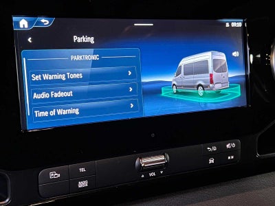 2025 Mercedes-Benz Sprinter Passenger Van 2500 Standard Roof I4 Diesel HO 144 RWD