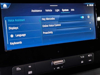 2025 Mercedes-Benz Sprinter Passenger Van 2500 Standard Roof I4 Diesel HO 144 RWD
