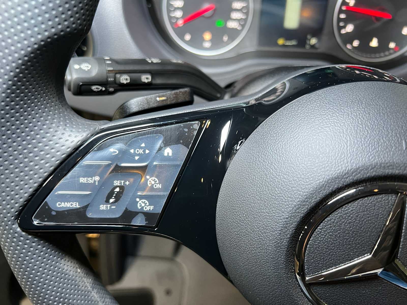 2025 Mercedes-Benz Sprinter Passenger Van 2500 Standard Roof I4 Diesel HO 144" RWD