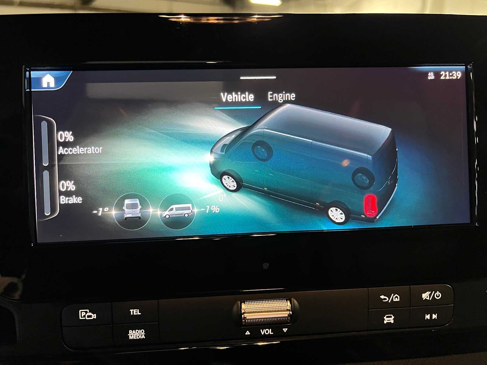 2025 Mercedes-Benz Sprinter Passenger Van 2500 Standard Roof I4 Diesel HO 144" RWD