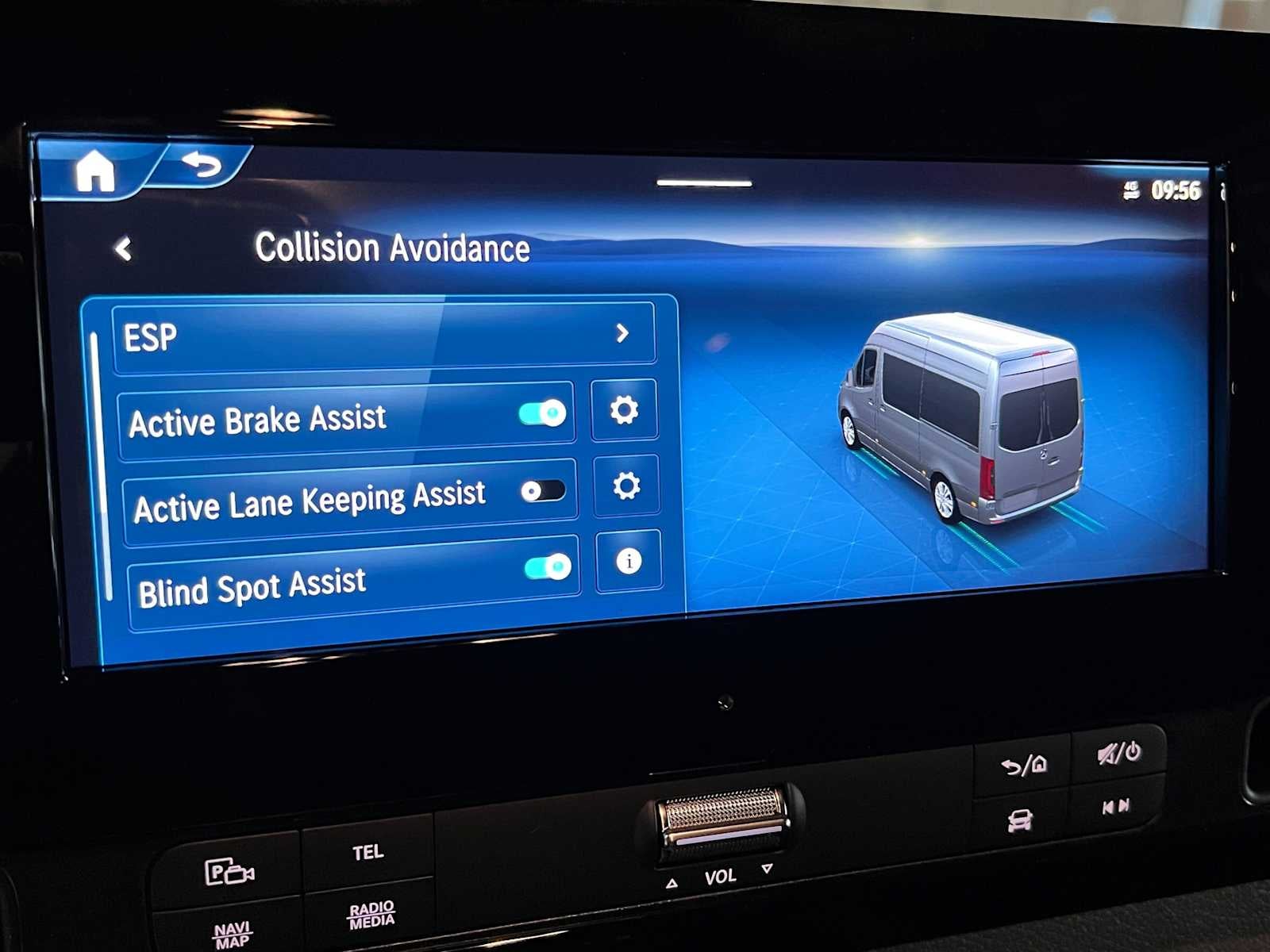 2026 Mercedes-Benz Sprinter Passenger Van 2500 Standard Roof I4 Diesel HO 144 AWD