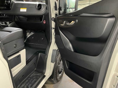 2026 Mercedes-Benz Sprinter Passenger Van 2500 Standard Roof I4 Diesel HO 144 AWD