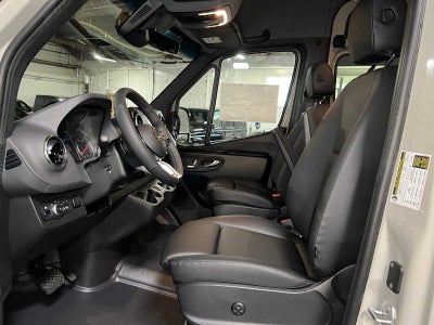 2026 Mercedes-Benz Sprinter Passenger Van 2500 Standard Roof I4 Diesel HO 144 AWD