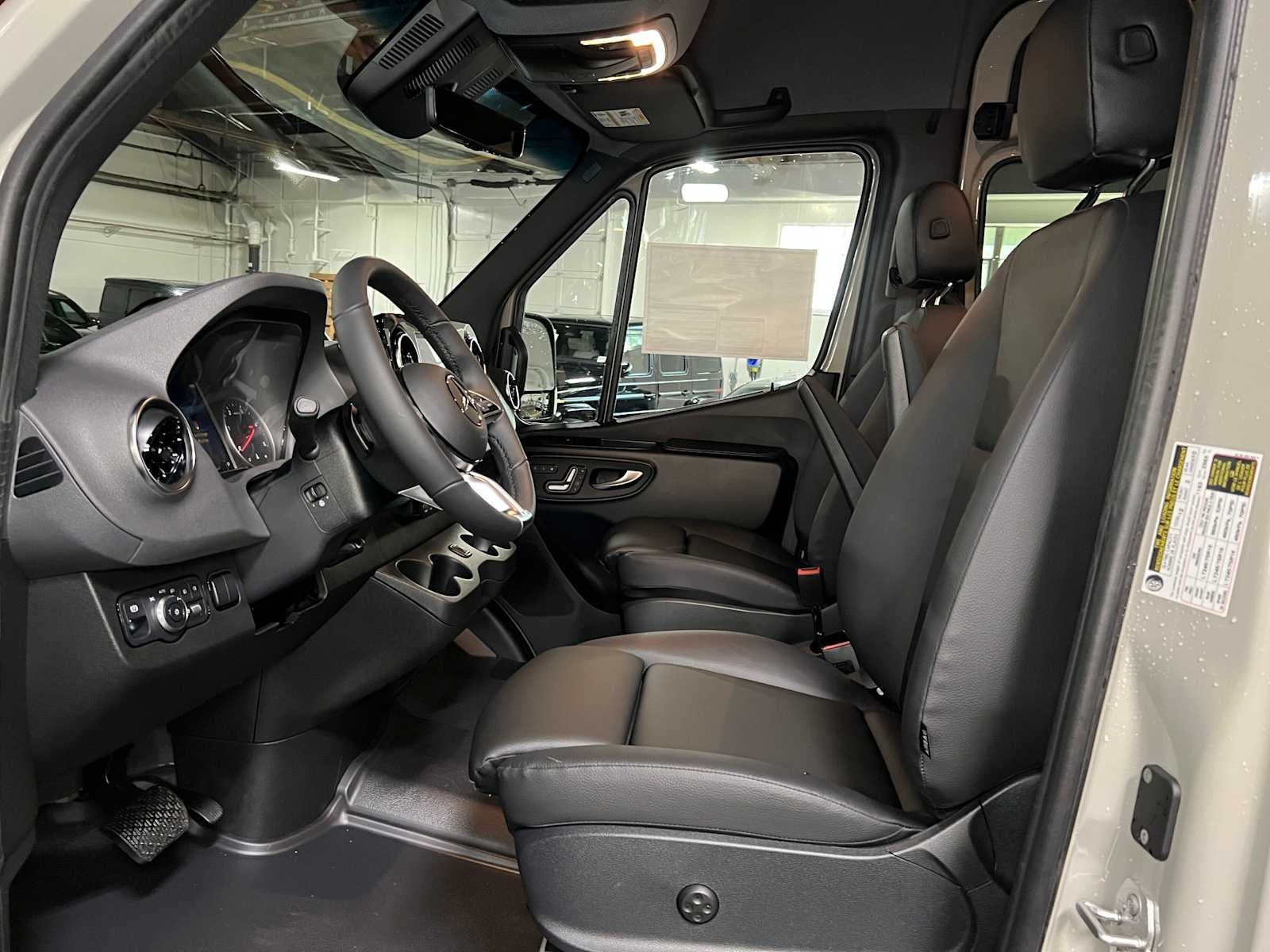 2026 Mercedes-Benz Sprinter Passenger Van 2500 Standard Roof I4 Diesel HO 144 AWD
