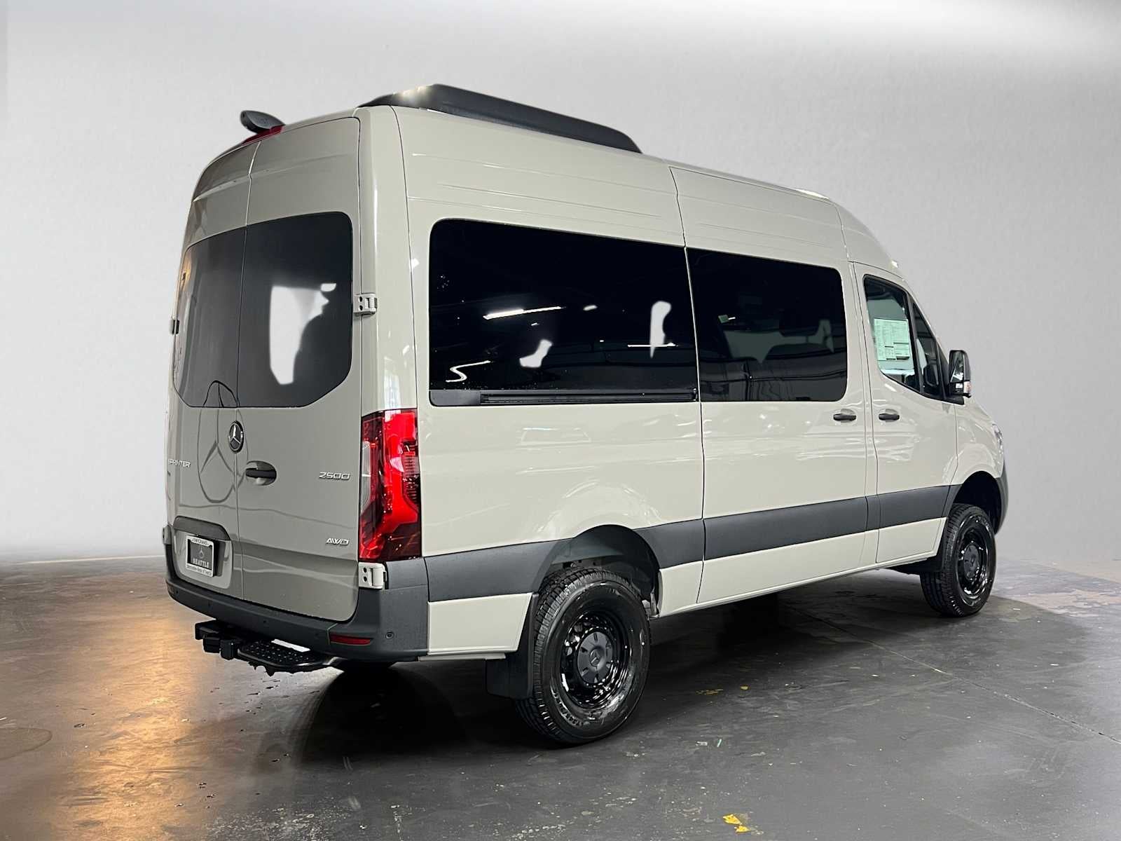 2026 Mercedes-Benz Sprinter Passenger Van 2500 Standard Roof I4 Diesel HO 144 AWD