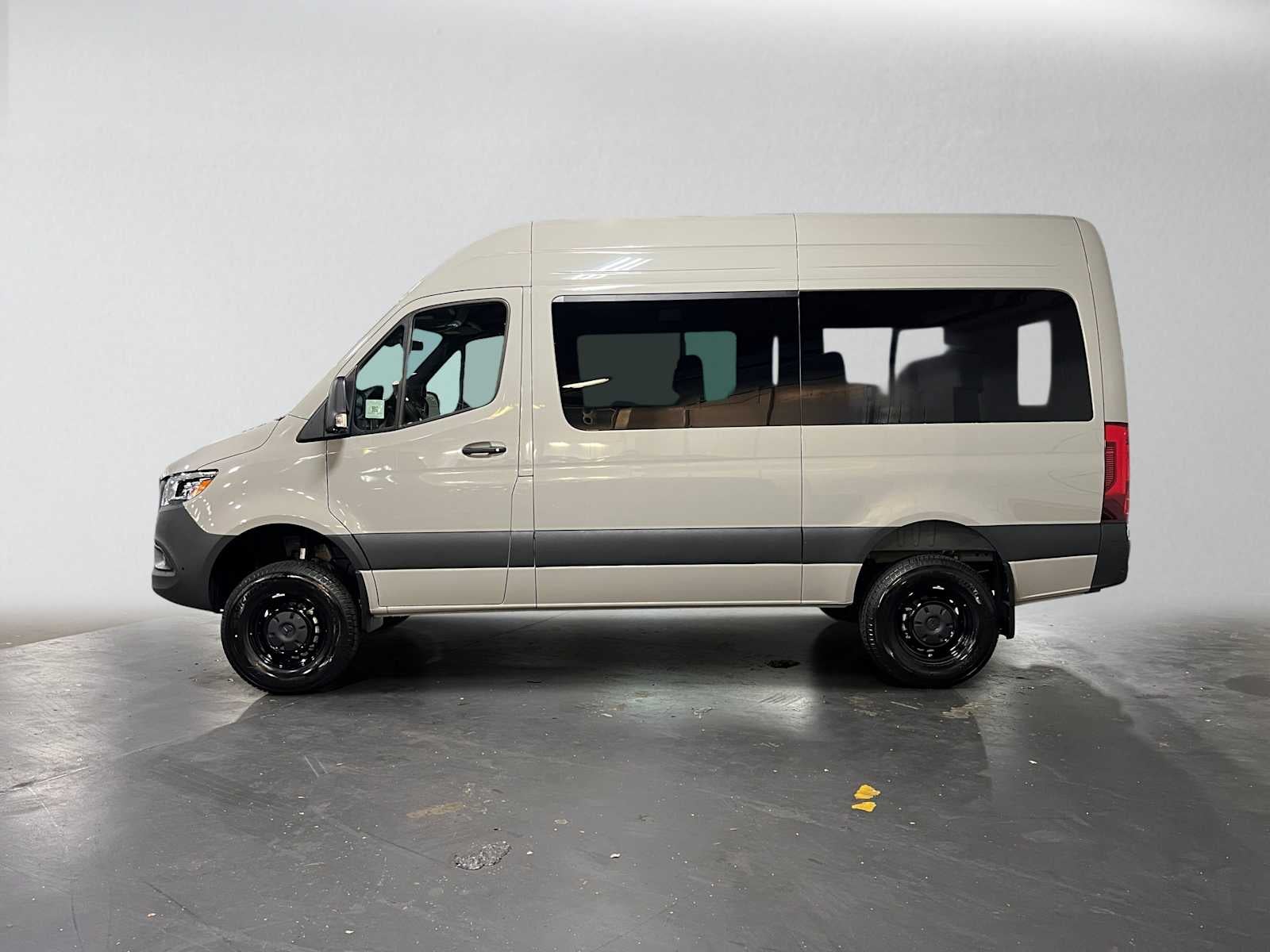 2026 Mercedes-Benz Sprinter Passenger Van 2500 Standard Roof I4 Diesel HO 144 AWD