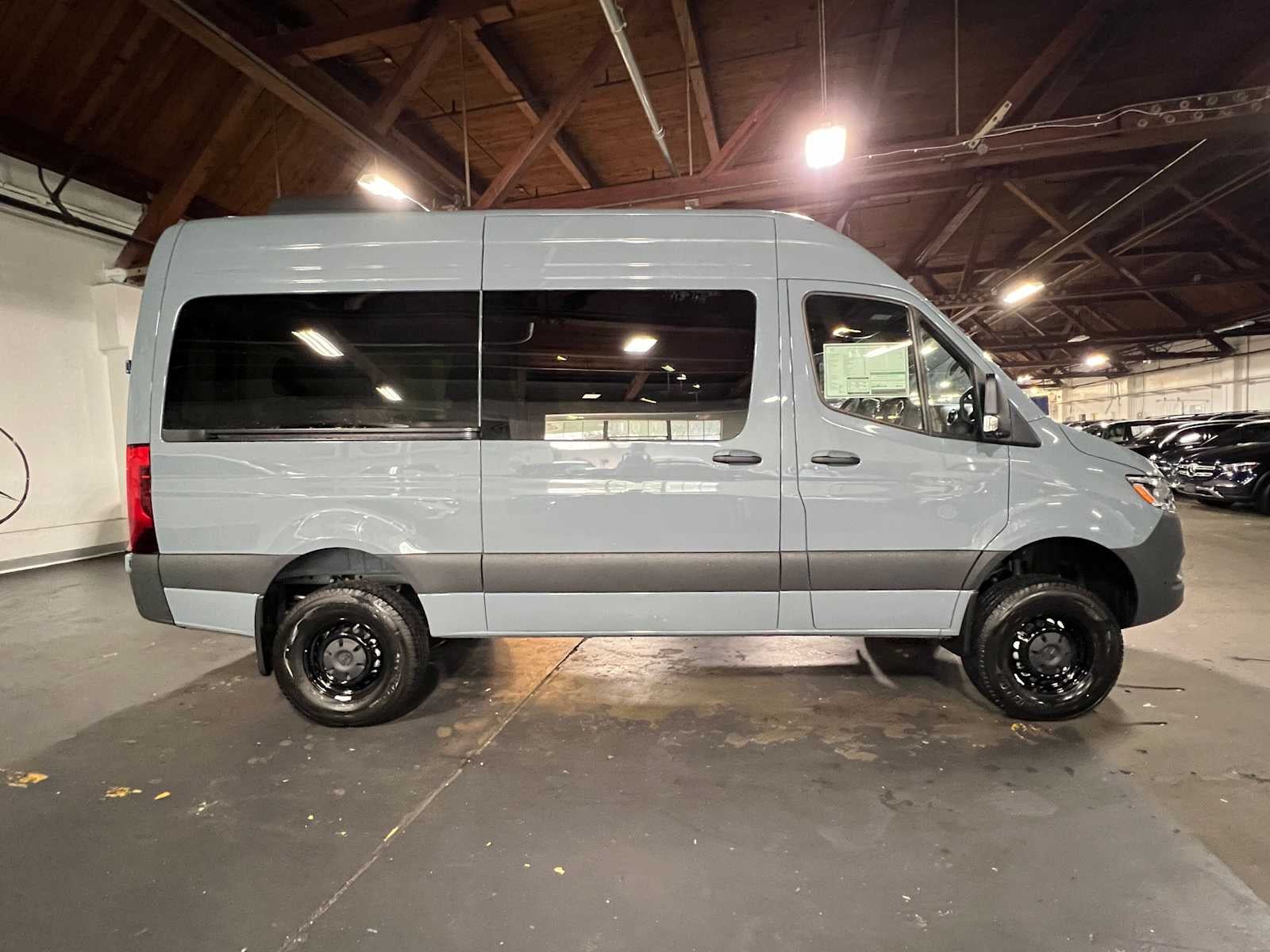 2026 Mercedes-Benz Sprinter Passenger Van 2500 Standard Roof I4 Diesel HO 144 AWD