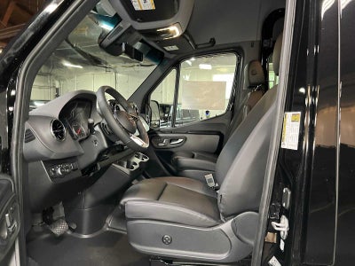 2026 Mercedes-Benz Sprinter Passenger Van 2500 Standard Roof I4 Diesel HO 144 AWD