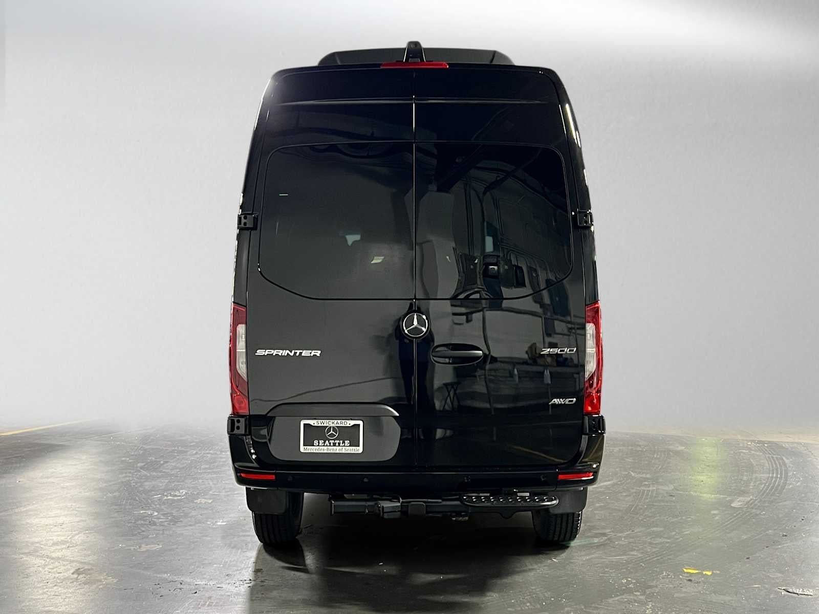2026 Mercedes-Benz Sprinter Passenger Van 2500 Standard Roof I4 Diesel HO 144 AWD