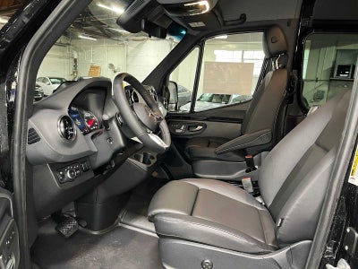 2026 Mercedes-Benz Sprinter Passenger Van 2500 Standard Roof I4 Diesel HO 144 AWD