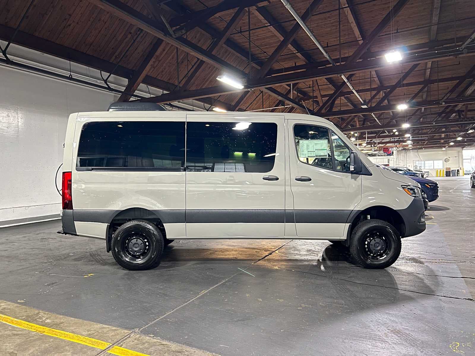 2026 Mercedes-Benz Sprinter Passenger Van 2500 Standard Roof I4 Diesel HO 144 AWD