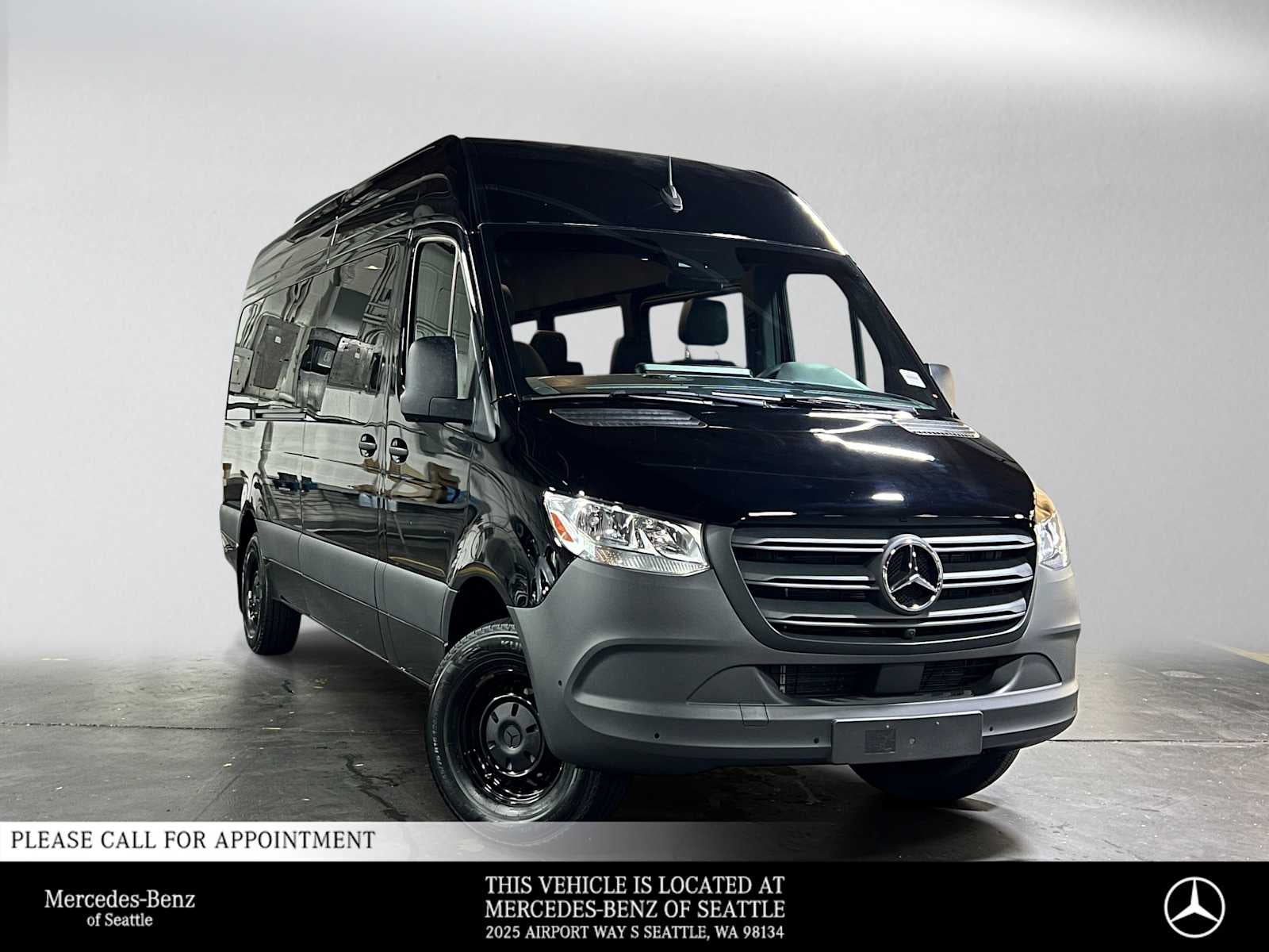 2024 Mercedes-Benz Sprinter Passenger Van 2500 High Roof I4 Diesel HO 170 RWD