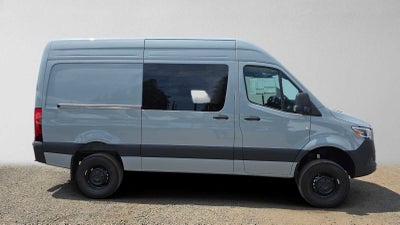 2026 Mercedes-Benz Sprinter 2500 Standard Roof I4 Diesel HO 144 AWD