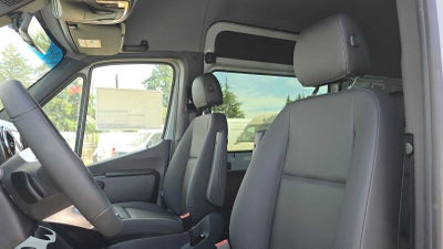 2026 Mercedes-Benz Sprinter 2500 Standard Roof I4 Diesel HO 144 AWD